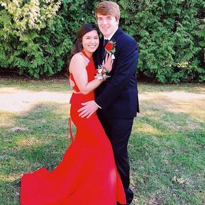 Meet your Posher, Femina